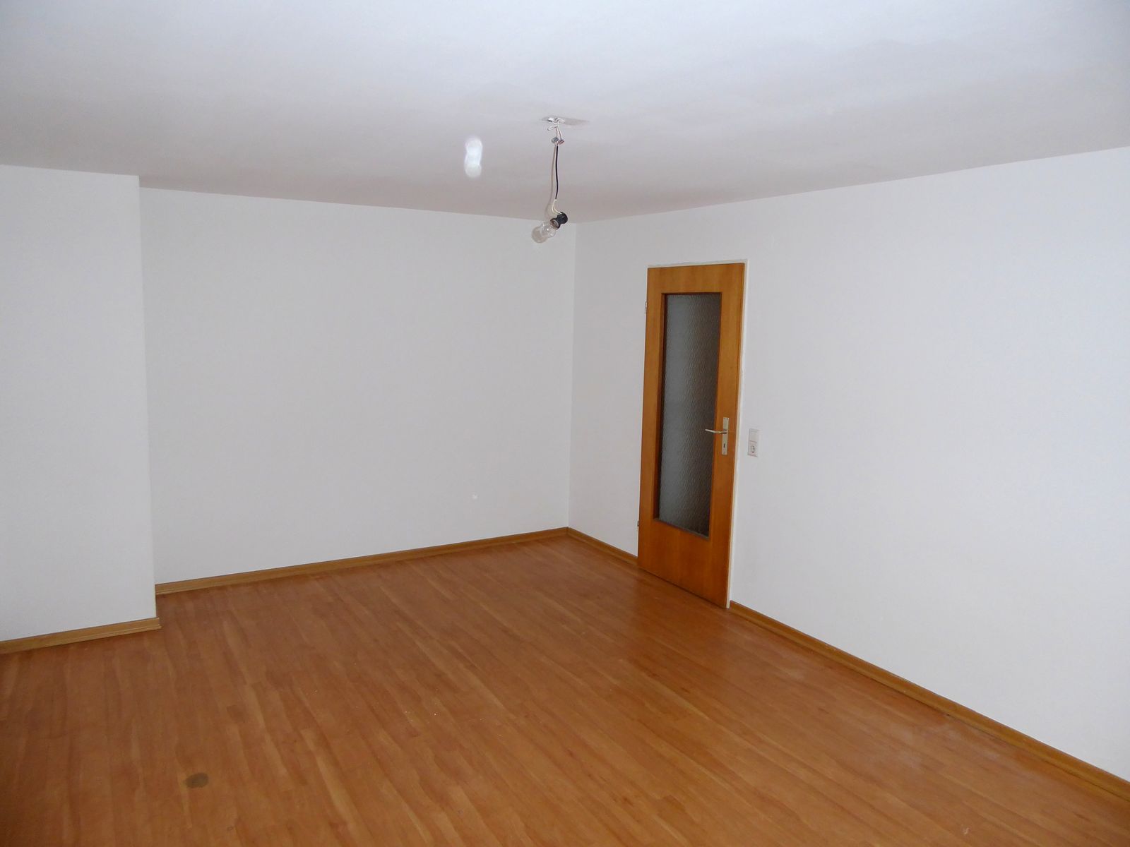 Wohn- und Schlafzimmer