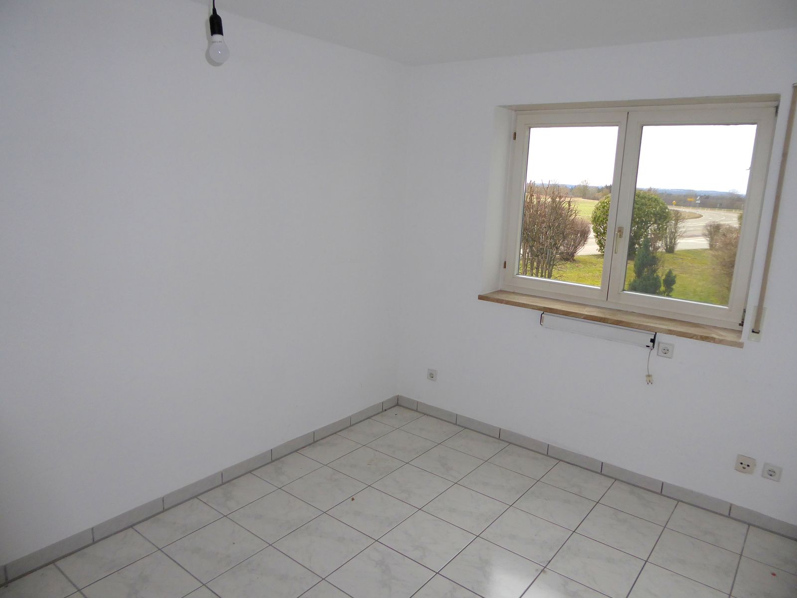 Arbeits- bzw. Kinderzimmer